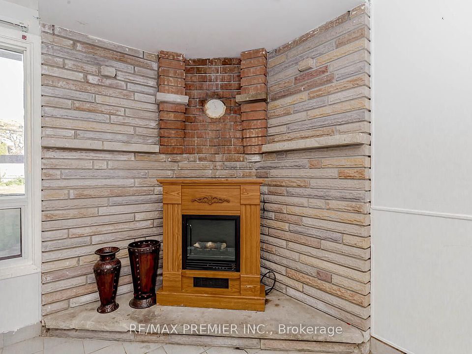 90 Aura Lea Blvd, Toronto, ON M9M 1K5 MLS W7243244 Zillow