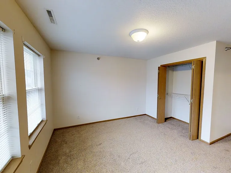 2330 Aspen Rd — Photo 5