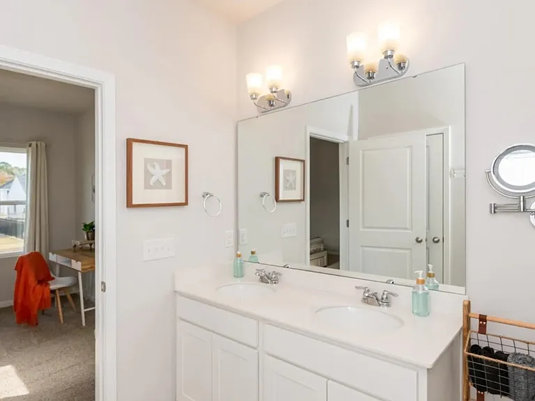 4933 Abbington Oaks Way SE — Photo 15