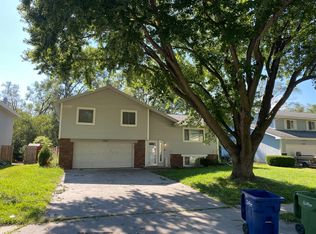 13404 S 24th St, Bellevue, NE 68123