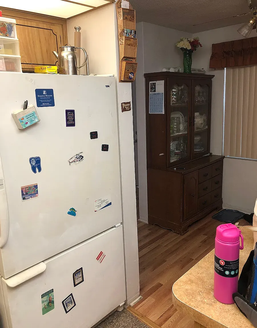 3 bed, 1800 sqft, $750 — Photo 3