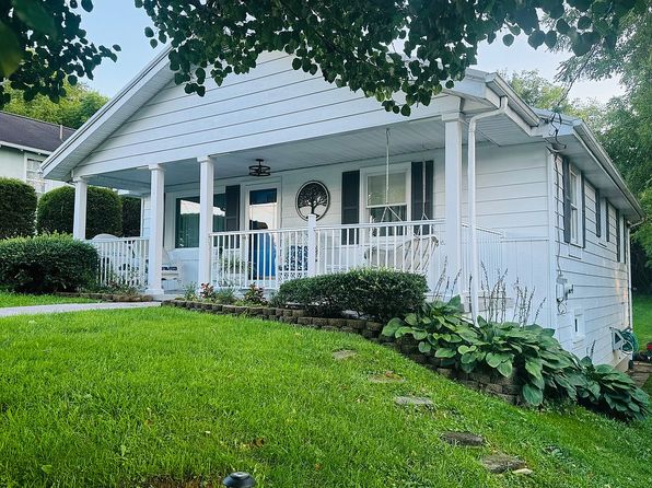 213 Campbell St, Abingdon, VA 24210