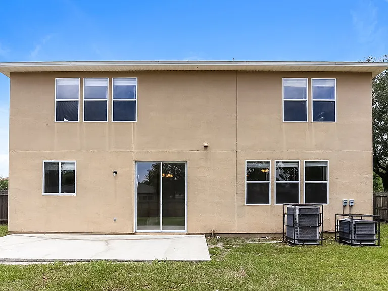 2300 Justin Lake Dr — Photo 17