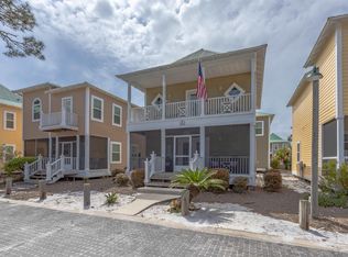 Purple Parrot, Pensacola, FL 32507