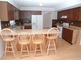 2414 E Rechter Rd, Bloomington, IN 47401