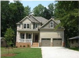 2886 Porter Glade Ct, Doraville, GA 30360