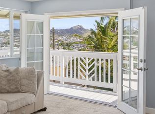1720 E Palolo Ave, Honolulu, HI 96816