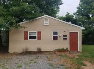 184 Bend Farm Rd APT B, Fredericksburg, VA 22408