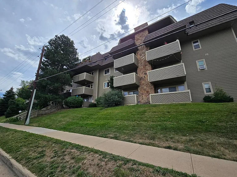 3240 Iris Ave #G103 — Photo 40