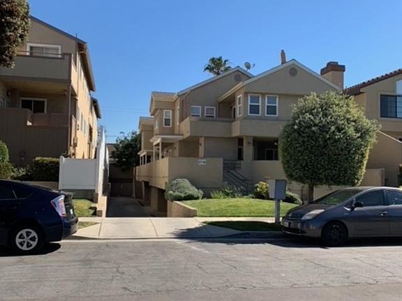 5th image of 2756 Gramercy Ave APT D