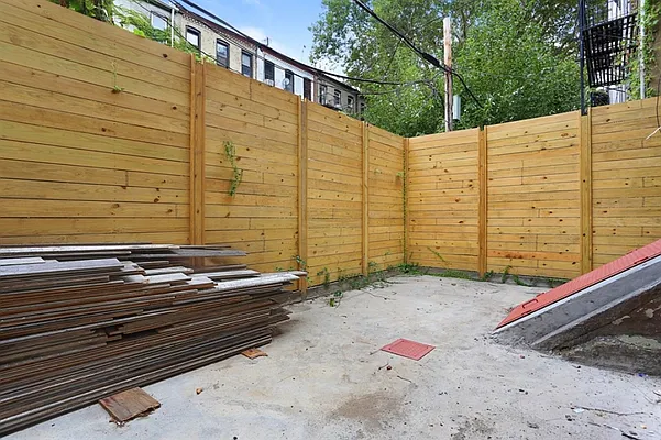 Rented by Corcoran | media 38