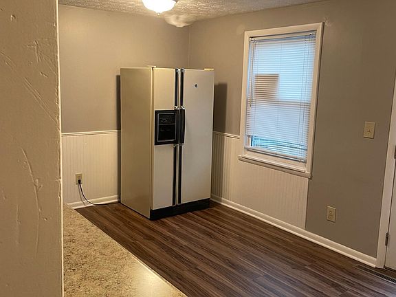 3rd image of 5337 Parkline Dr