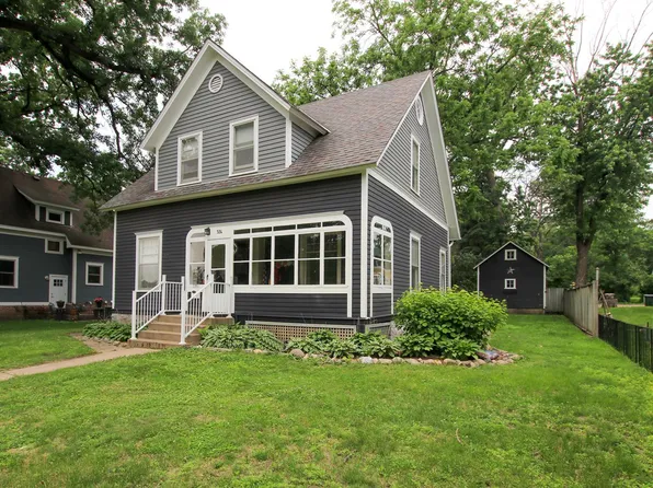 526 Hassan St SE, Hutchinson, MN 55350