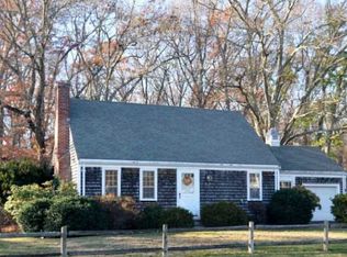 75 Estrell Dr, Riverside, RI 02915