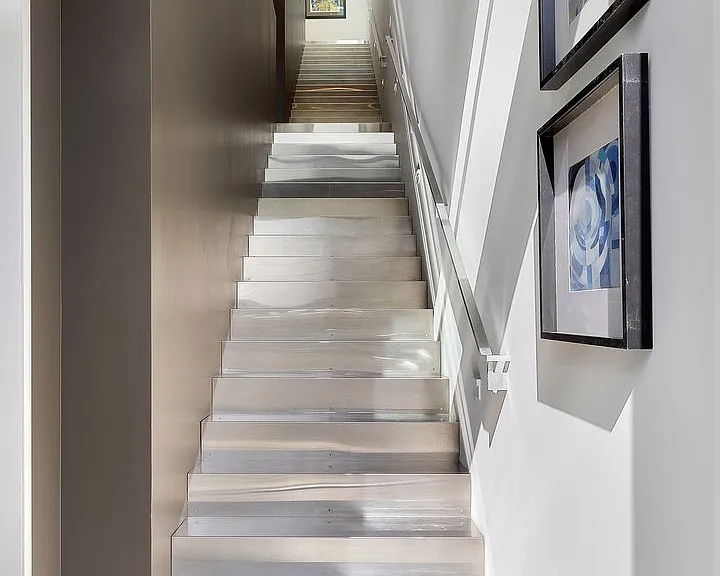 811 Folger Ave — Photo 4