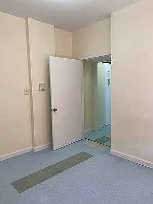1st image of 3022 W 22nd St #2