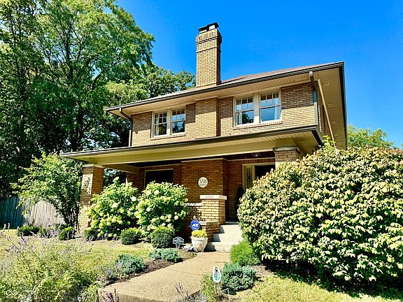 3rd image of 3728 Guilford Ave
