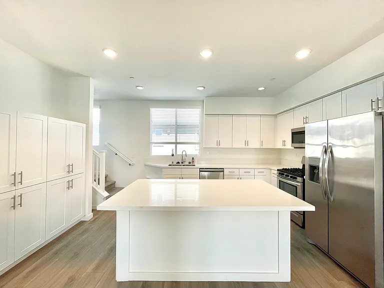 9319 E Heaney Cir — Photo 12