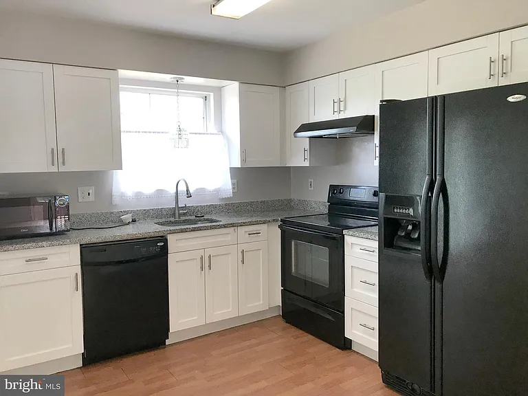 8625 Andrew Ellicott Ct #8 — Photo 14