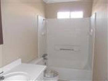 3rd image of 2805 E Whitmore Ave