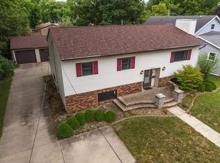 748 S Locust St, Pontiac, IL 61764