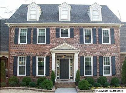 3rd image of 2911 Hampton Cove Way SE