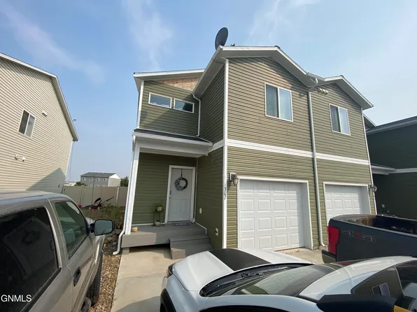 307 9th Ave NW, Sidney, MT 59270