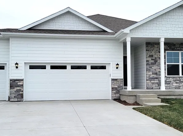 409 Meadows Ct, Polk City, IA 50226