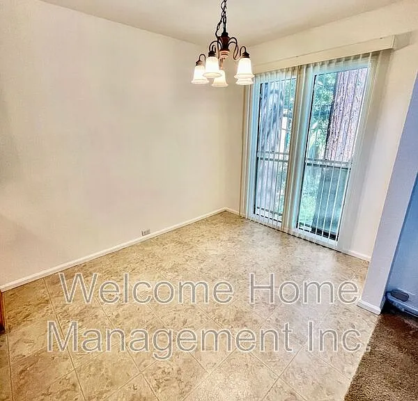 1240 Walker Ave #307 — Photo 8