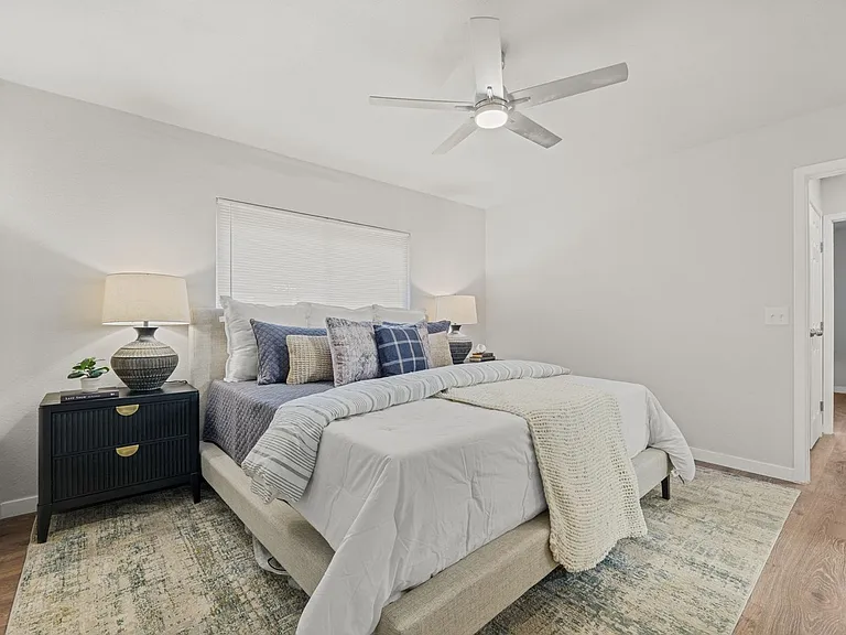 10223 Flatland Trl — Photo 19