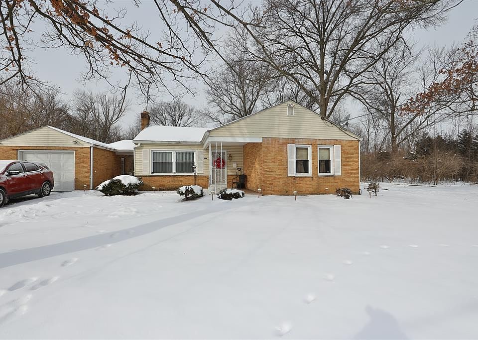 1st image of 7075 Clovernook Ave