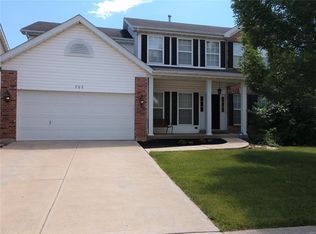 606 Sunny Pass Dr, Wentzville, MO 63385