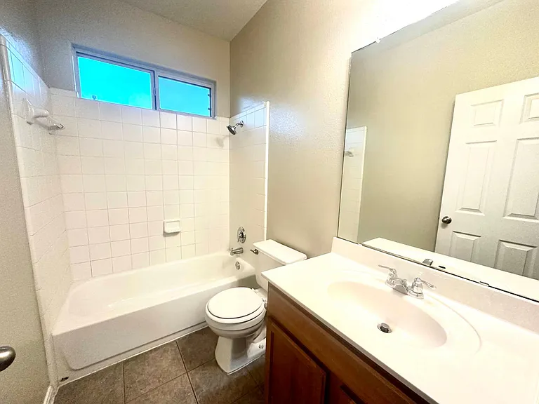 2404 Allred Dr #A — Photo 17
