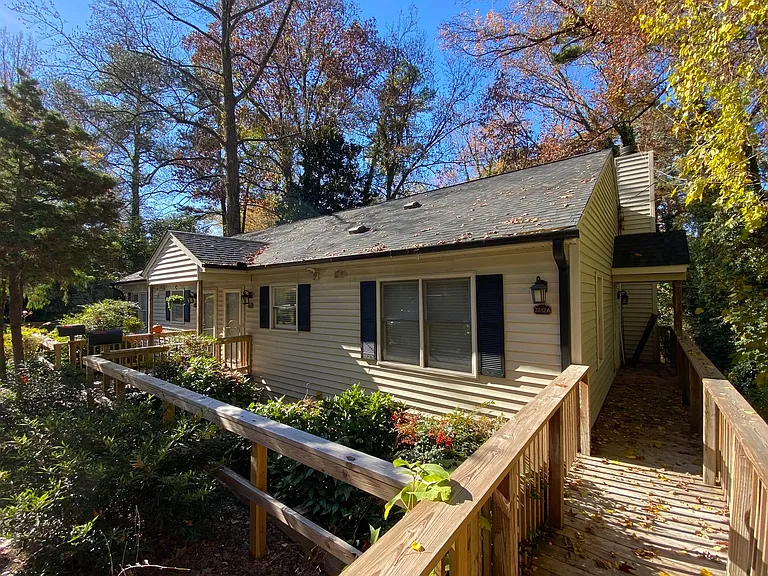 2812 Wayland Dr. — Photo 1