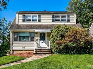 379 Windsor St, North Plainfield, NJ 07060