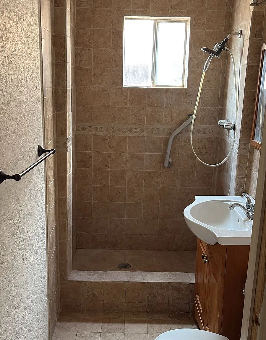1 bed, 420 sqft, $650 — Photo 1