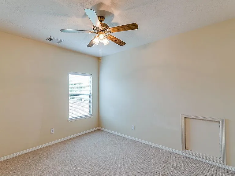 5007 Jade Cove Ct — Photo 24
