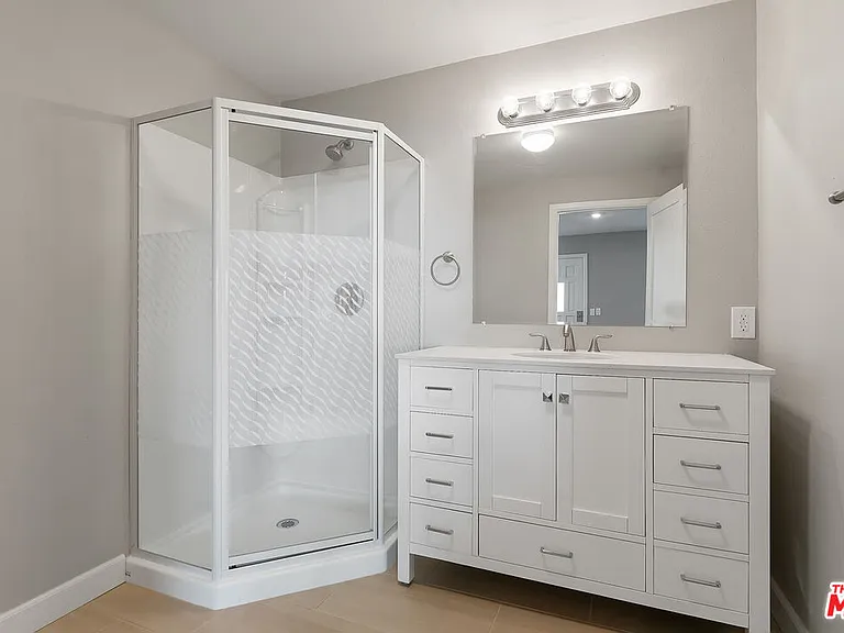 23937 Jensen Dr — Photo 14