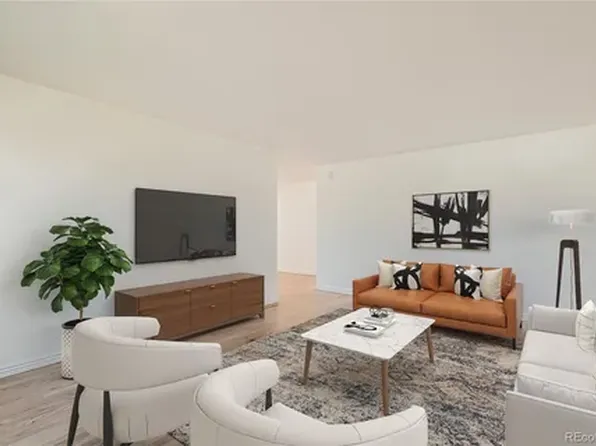 3189 Victor St, Aurora, CO 80011