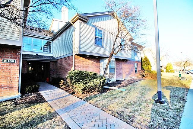 1st image of 130 Crest Wood Ct APT 8