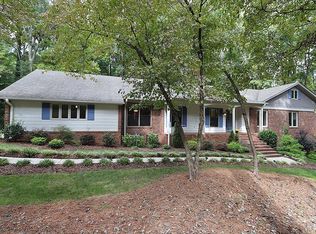 9627 Bartons Creek Rd, Raleigh, NC 27615