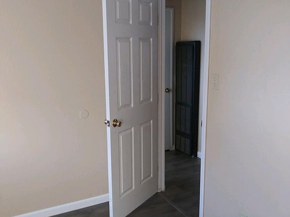 5th image of 33 Arcade Blvd APT D