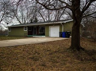 339 26th Ave SW, Cedar Rapids, IA 52404