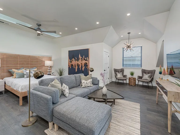 Luxury Spaces — Photo 112