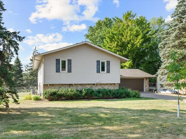 7901 37th Ave N, New Hope, MN 55427