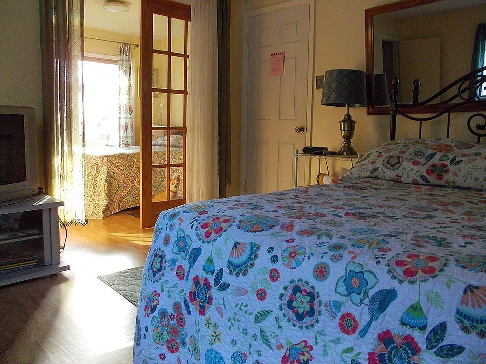 2nd image of 13366 Greenstone
