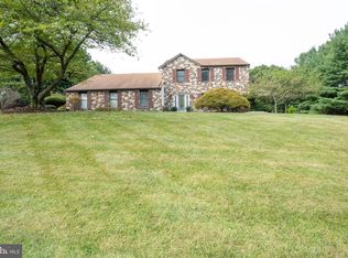 50 Virginia Dr, Southampton, PA 18966