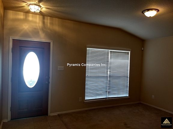 3rd image of 10402 Appaloosa Bay