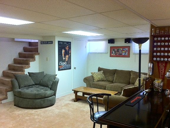 4th image of 2220 E Virginia St