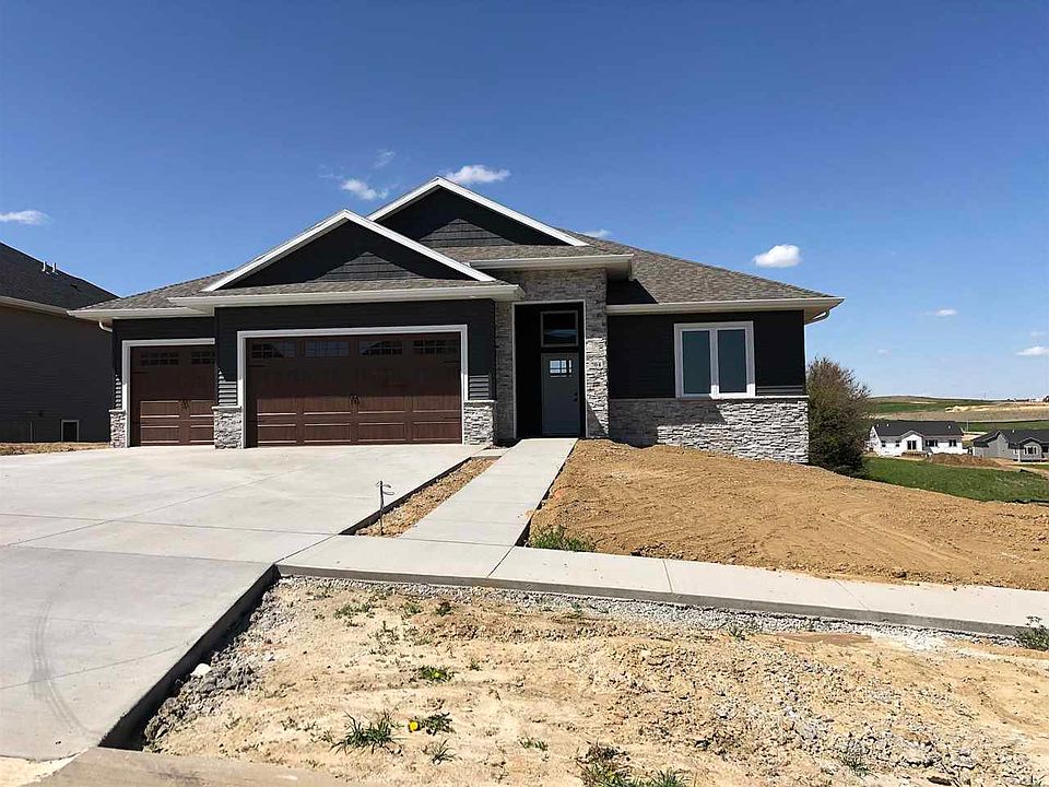 1st image of 610 Rolling Hills Dr